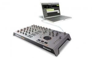 Numark - Control MixMeister Sistema de DJ de computadora con manos